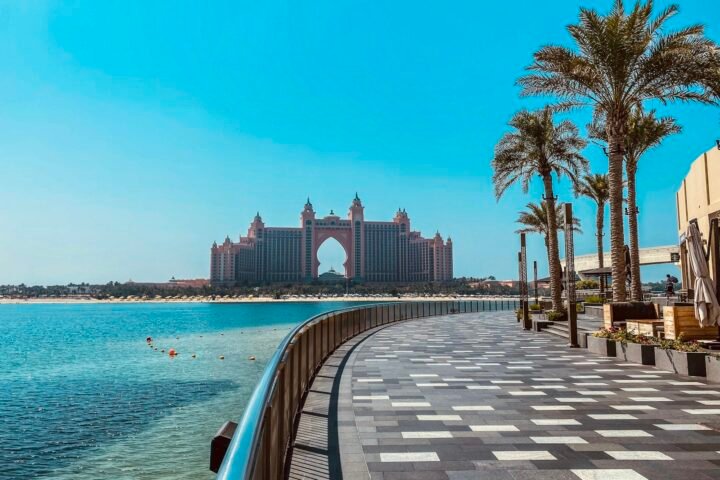Palm Monorail — Gateway to Atlantis